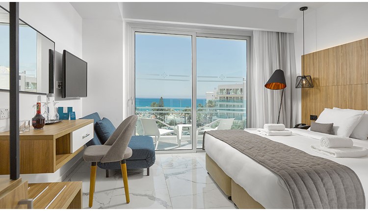 The Blue Ivy Hotel and Suites - NR, Кипр